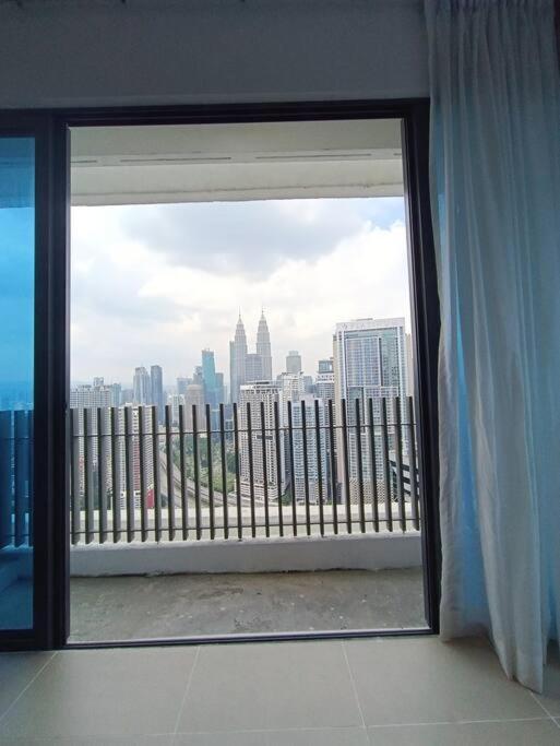Cl 30A Super Kl View Infinity Pool Klcc Apartman Kuala Lumpur Kültér fotó